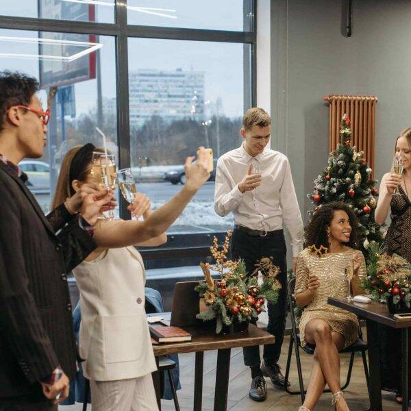 Team Building de Fin d’année : 4 idées d’activités avec Dotmap