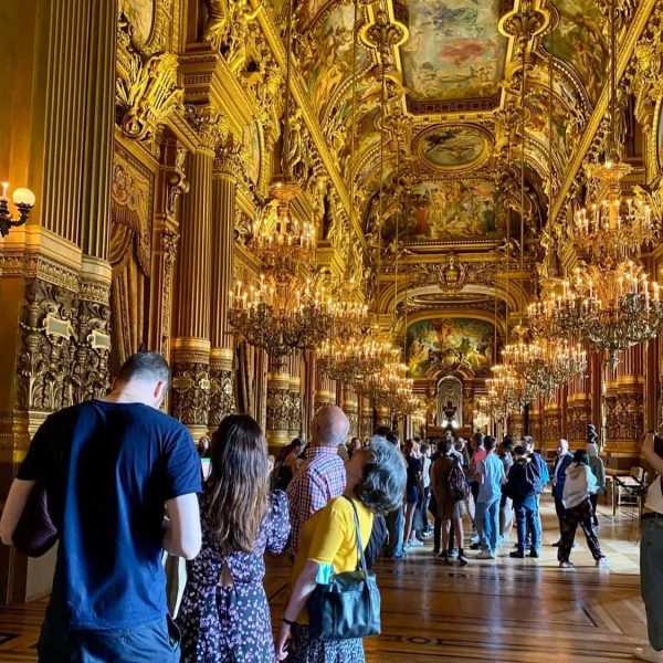 Défi d'équipe dans le foyer de l'Opéra Garnier