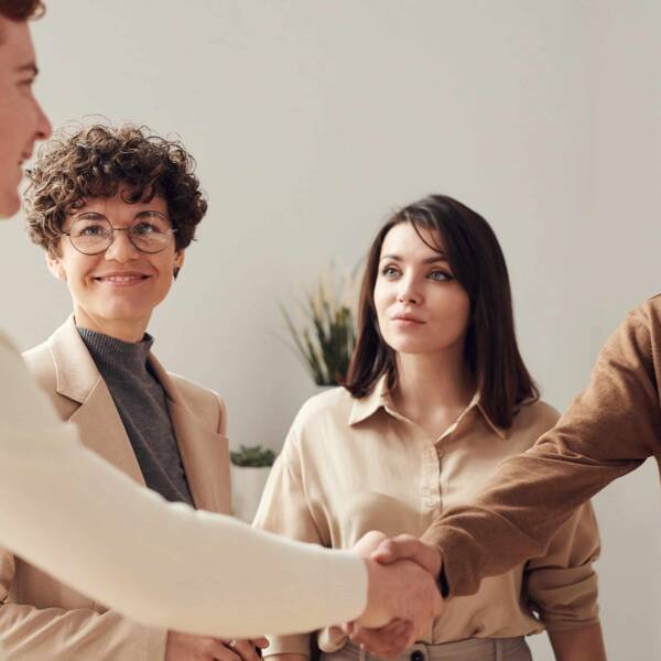 Comment intégrer de nouveaux collaborateurs ? Sélection d’activités